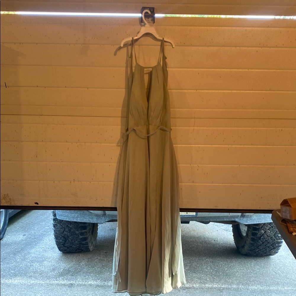 Elegant Evening Gown in Green
